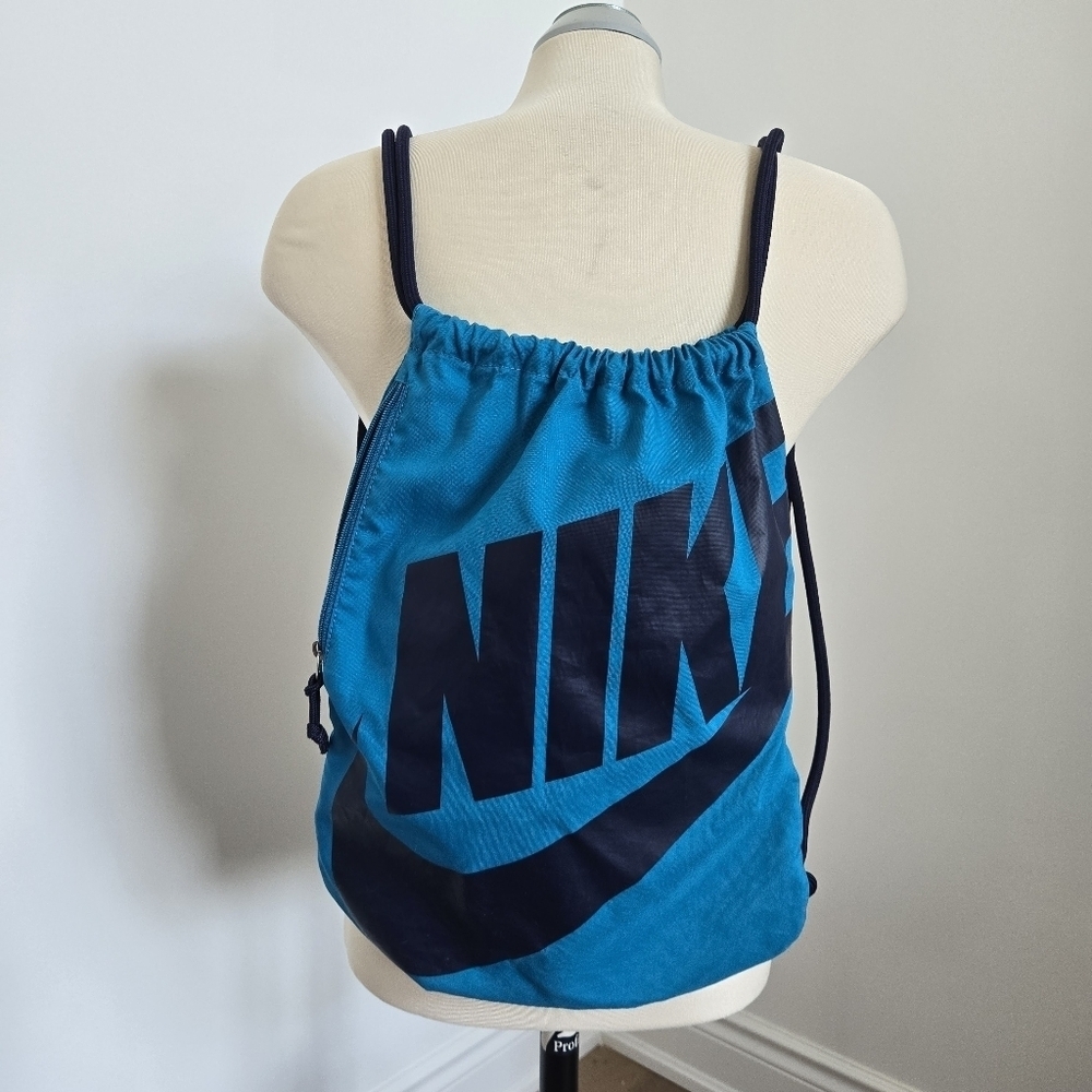 Nike Teal Aqua Blue Drawstring Backpack Bag with Side Zippered Pocket